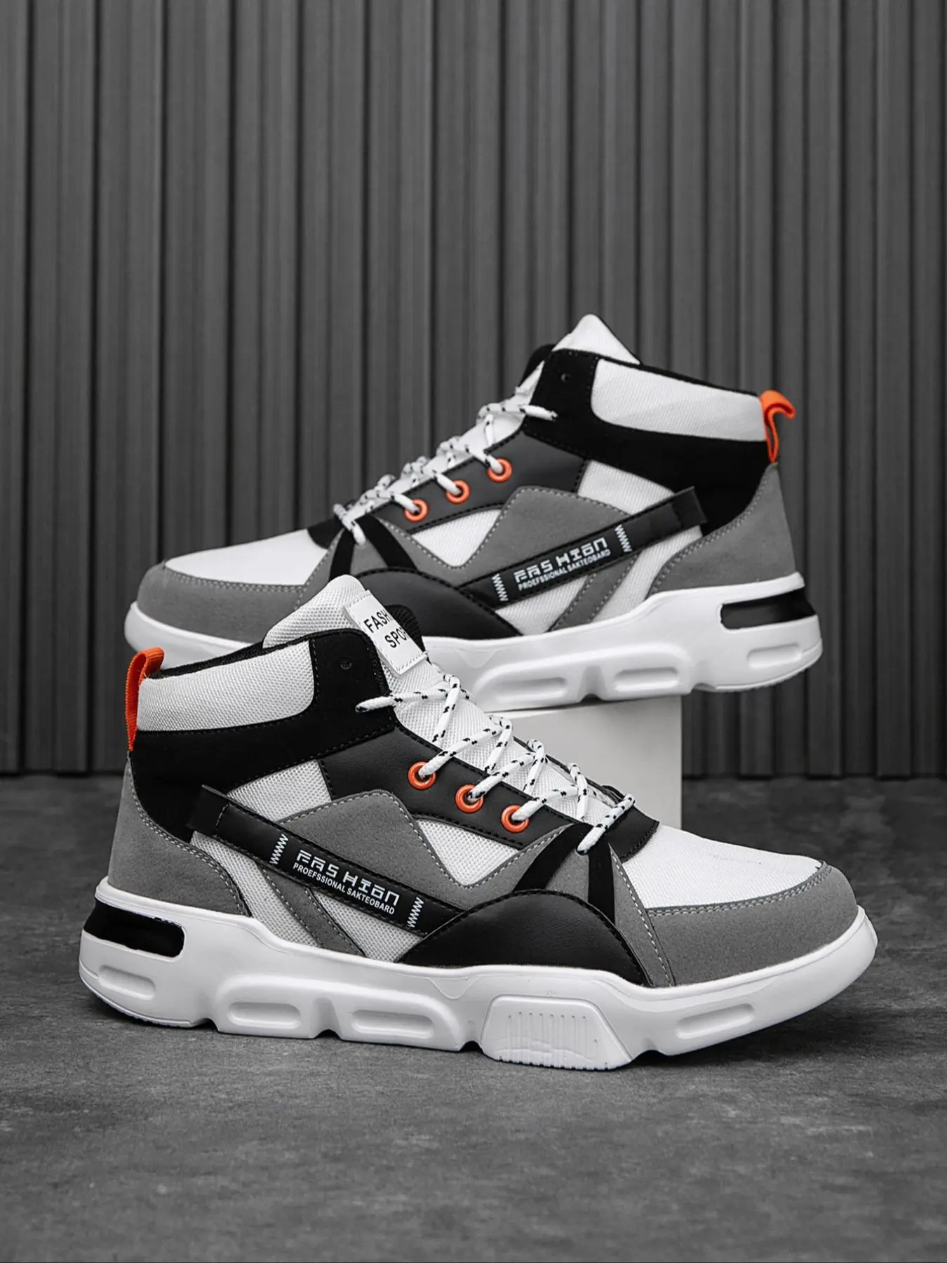 Men's Fashionable Patchwork Letter Design Lace Up High Top Sneakers, Casual Comfortable Breathable Sports Shoes, Male All-match Round Toe Shoes for Daily Wear, Closed