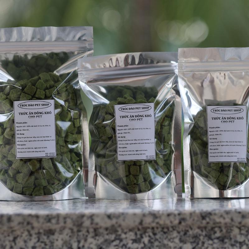 Viên cỏ mèo mix gà loại mềm, thức ăn viên cỏ lúa mạch khô cho mèo - giúp tiêu búi lông, khỏe răng 1
