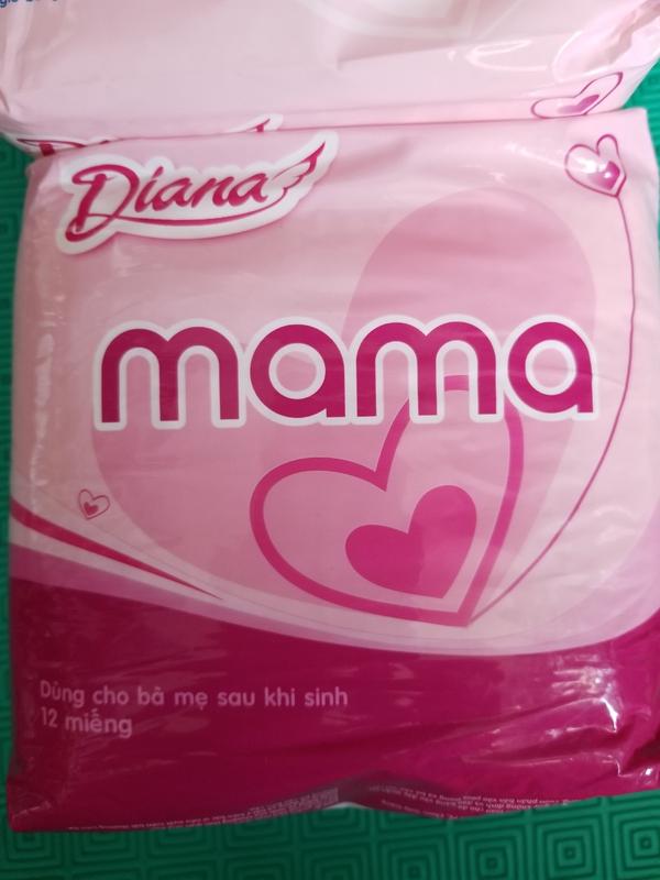 Băng vệ sinh Diana mama bịch 12 miếng thấm hút tốt