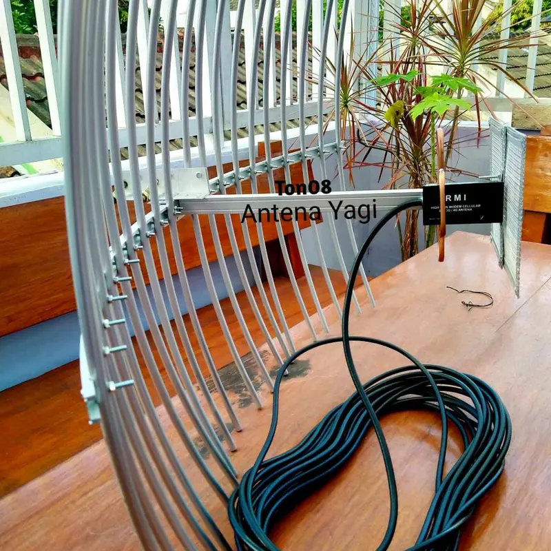 ANTENA YAGI GRID MODEM  ORBIT STAR 2  3G 4G (KABEL 15M) 8
