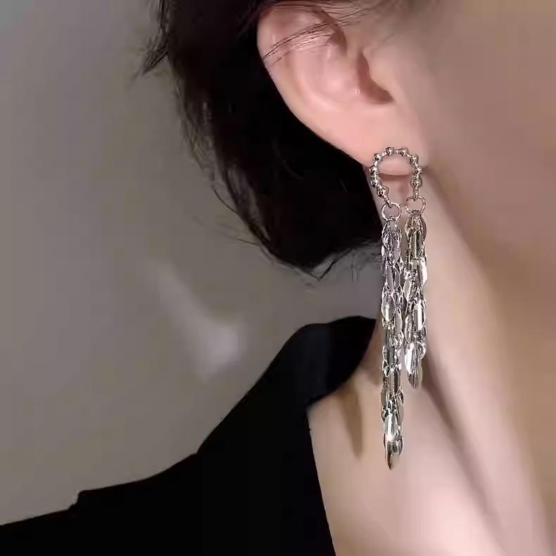 Luxe Fringed Maize Tassel Earrings for Women 3