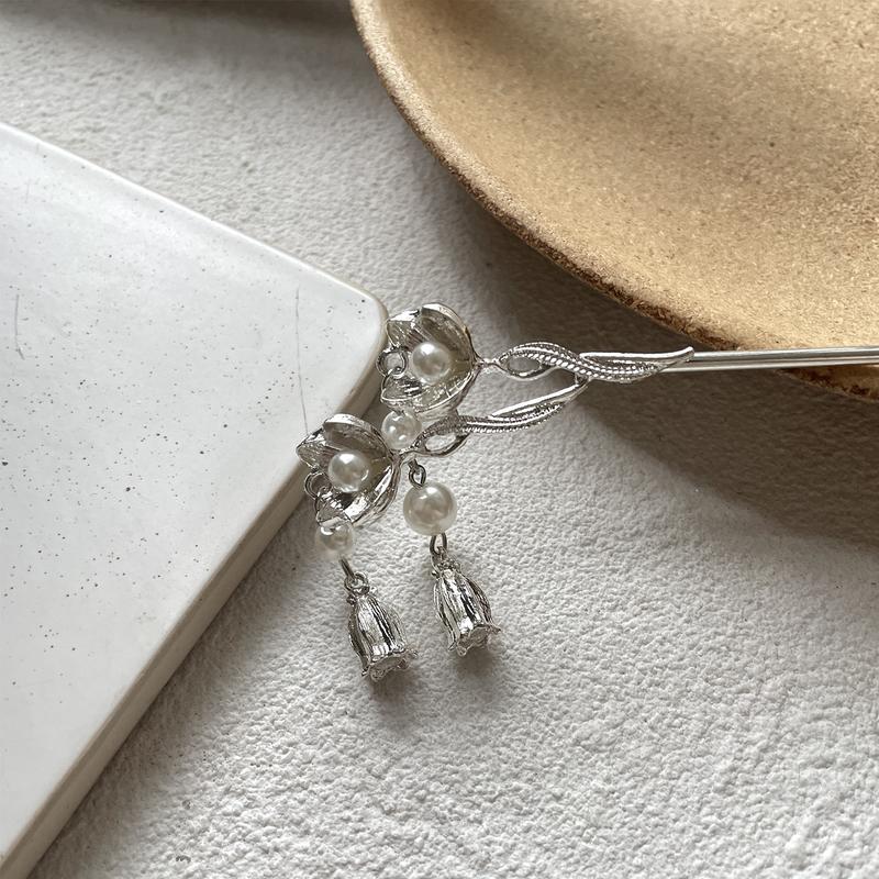 Product Introduction of Hanfu Chinese Style Hairpin Ancient Style High-end Hairpin Iris Lily of the Valley Hairpin Pearl Flower Tassel Hairpin 6