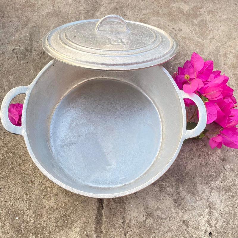 Product Introduction of [Có rế tre] Nồi gang đúc số 20-28-30.Nồi nấu cơm, kho thịt cá, nấu canh, xào, nguyên khối 1