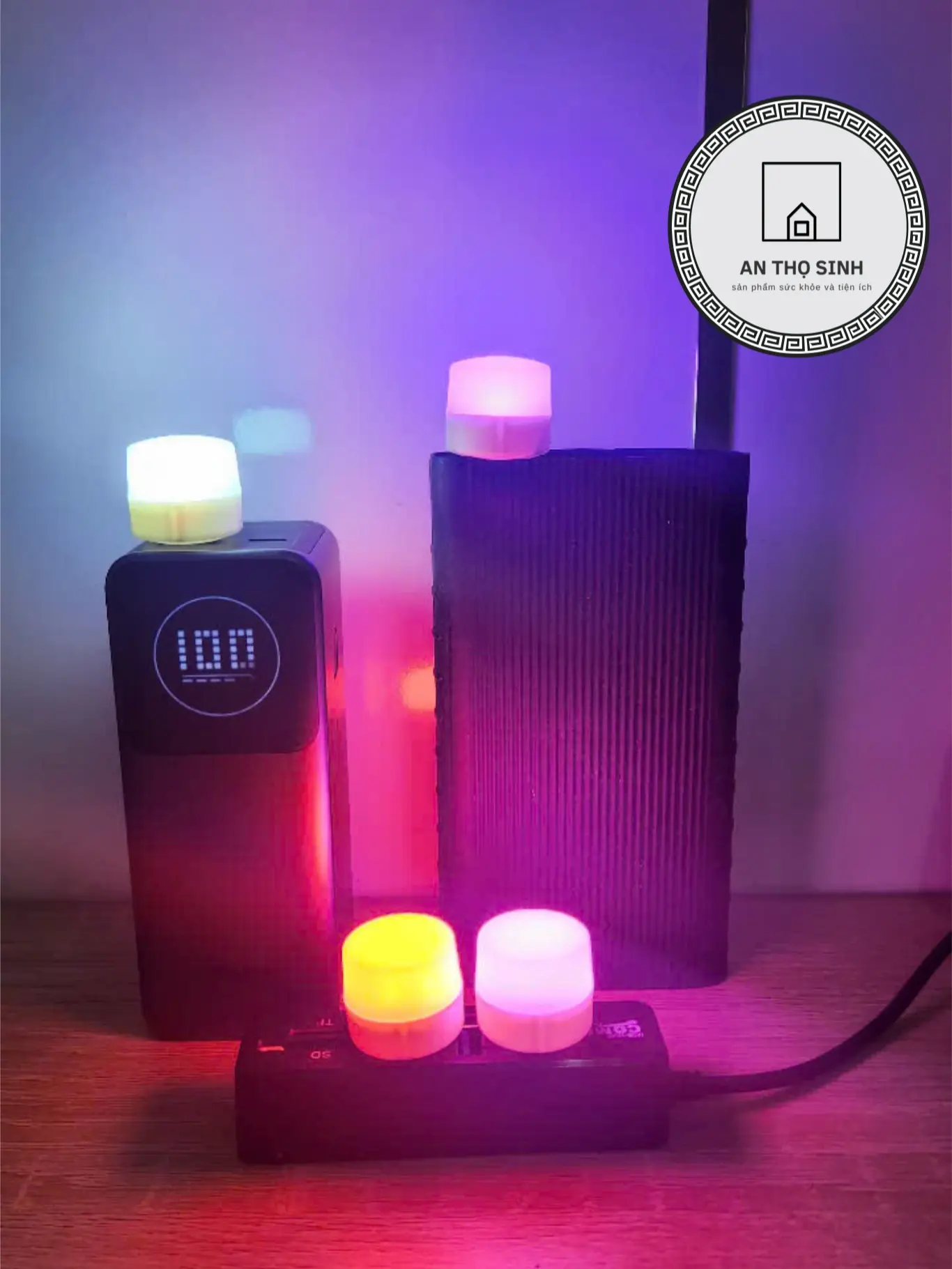 Đèn usb mini có thể làm đèn ngủ, đèn pin, decor phòng...