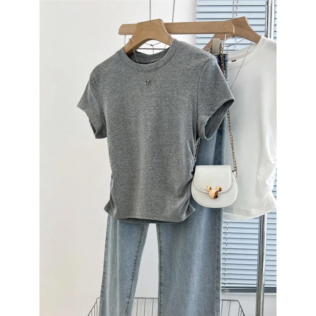 Short pleated women's T-shirt waist design sweet short-sleeved summer cotton round neck top