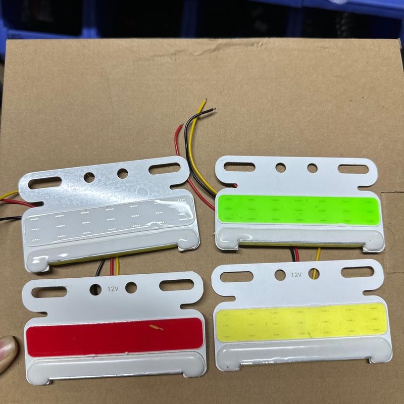 đèn Led sườn mỏng GIÁ 1 CÁI trang trí thùng xe tải Phụ Tùng dùng để gắn trang trí bên hông xe tải xe khách xe giường nằm xe du lịch. Đèn có 5 màu sắc và có 2 nguồn điện 12v và 24v