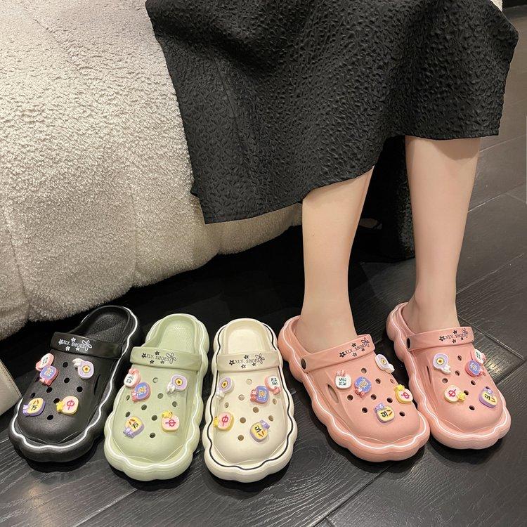 Product Introduction of Hole Shoes Eva Women's Platform plus Height Increasing Summer Outer Wear Closed Toe Non-Slip Deodorant Cartoon New Cool Beach 12