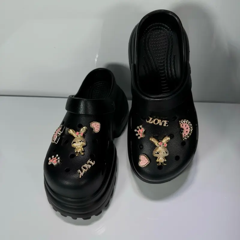 Dép Sục Nữ Đế Cao 10CM (CÓ SIZE 34/35) Charm Hoạ Tiết Sticker Xinh Nhiều Màu Sắc Trẻ Trung Tôn Dáng Tăng Chiều Cao Shoes Giày Cross Cao Su Nhung DéP Women 4