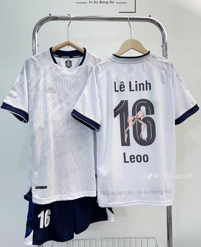 CÓ IN TÊN - áo bóng đá MK XÁM TRẮNG VIỀN ĐEN chất liệu thun thái thoáng mát cho cả nam và nữ - Top Sport