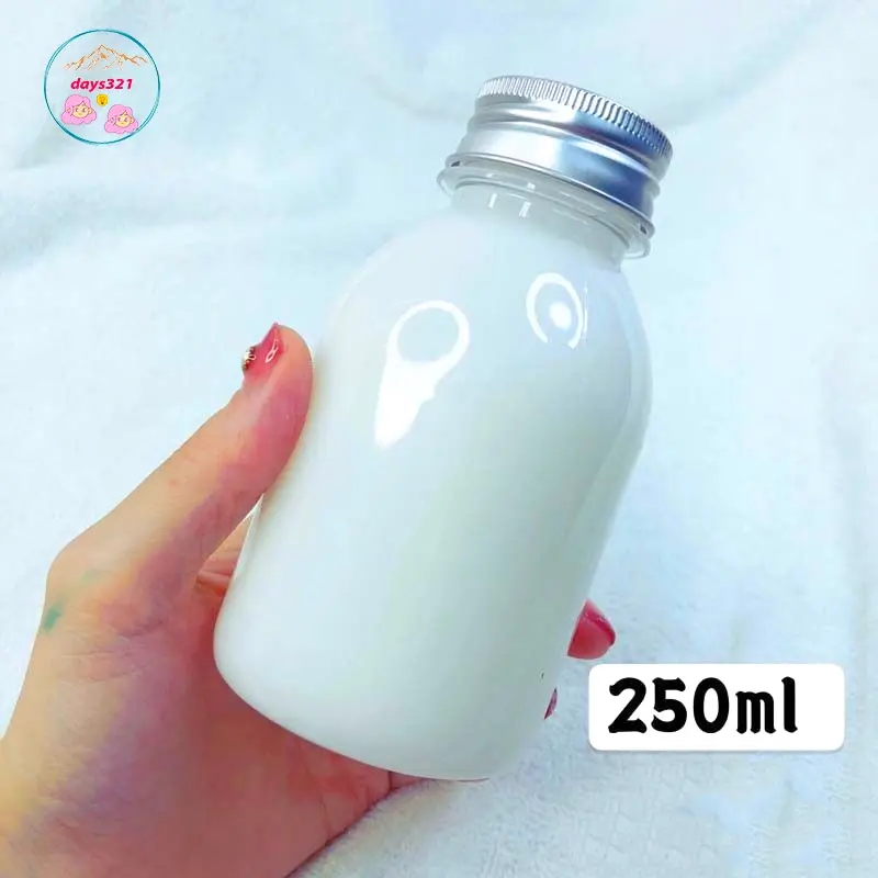Slime sữa chua yakult màu TRẮNG SỮA cực đẹp Đồ chơi hũ slam chất nhờn ma quái squishy hộp 550ML 1