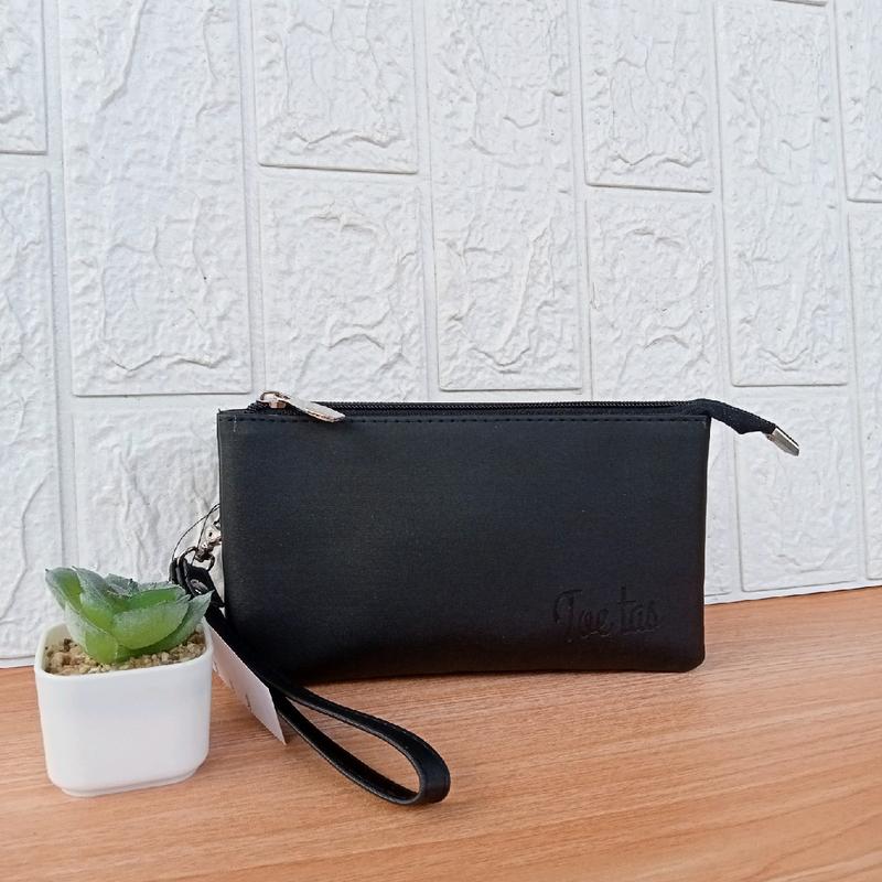 TERLARIS!!Pouch Livia by Toetas Cluth Dua Ruang Dompet hp Dompet murah Polos 4
