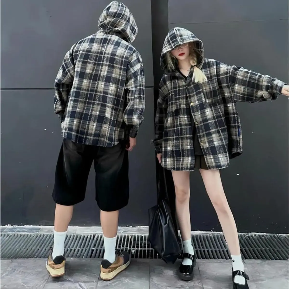 Áo khoác chống nắng nam nữ Flannel Form rộng chất vải dạ cotton kẻ caro dày dặn- DOKYJI Menswear Có Cổ