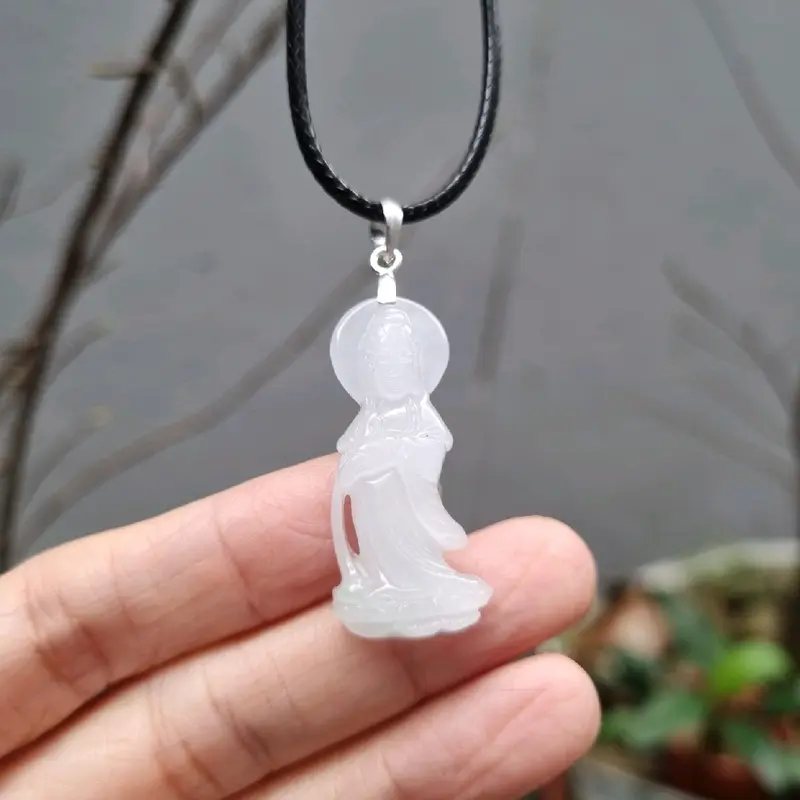 Dây chuyền phật quan âm dáng đứng ngọc trắng   kèm móc bạc dây đeo 0