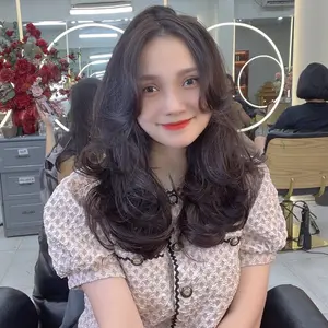 Quỳnh.Chi Boutique