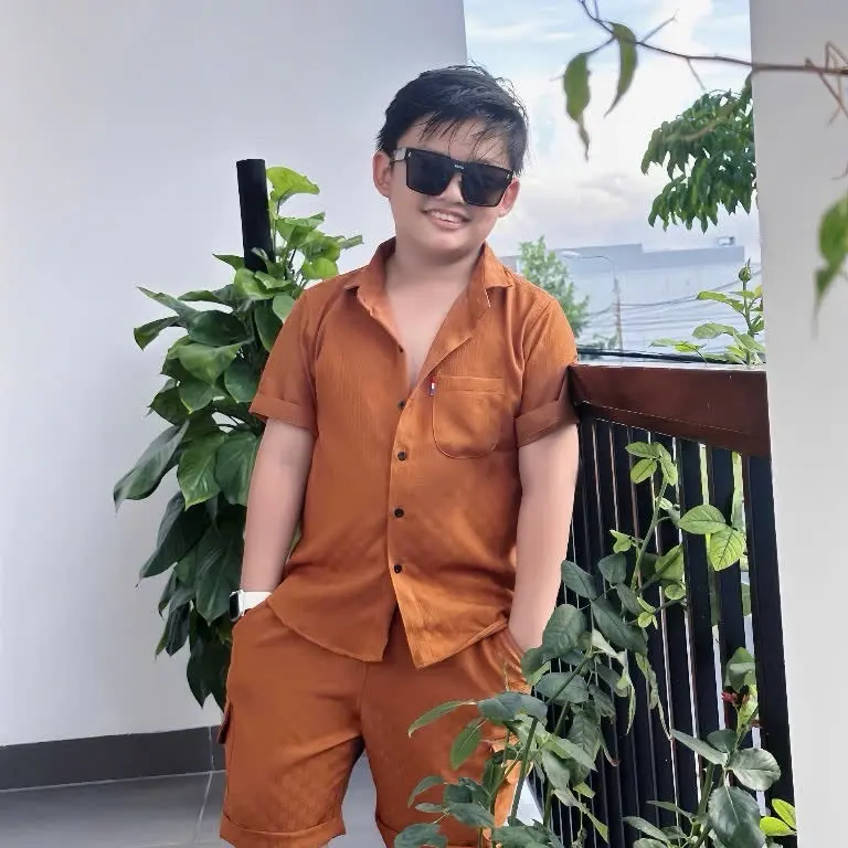 Bộ Quần Áo Sơ Mi Chất Liệu Kim Cương 4 Màu Cho Bé Trai 12-52kg có thể giặt máy Jean Có Cổ 5