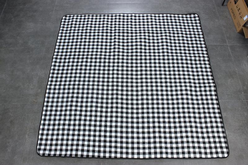 Product Introduction of Acrylic fabric picnic mat outdoor floor mat spring outing moisture insulation mat camping tent mat lawn mat moisture proof pad 13