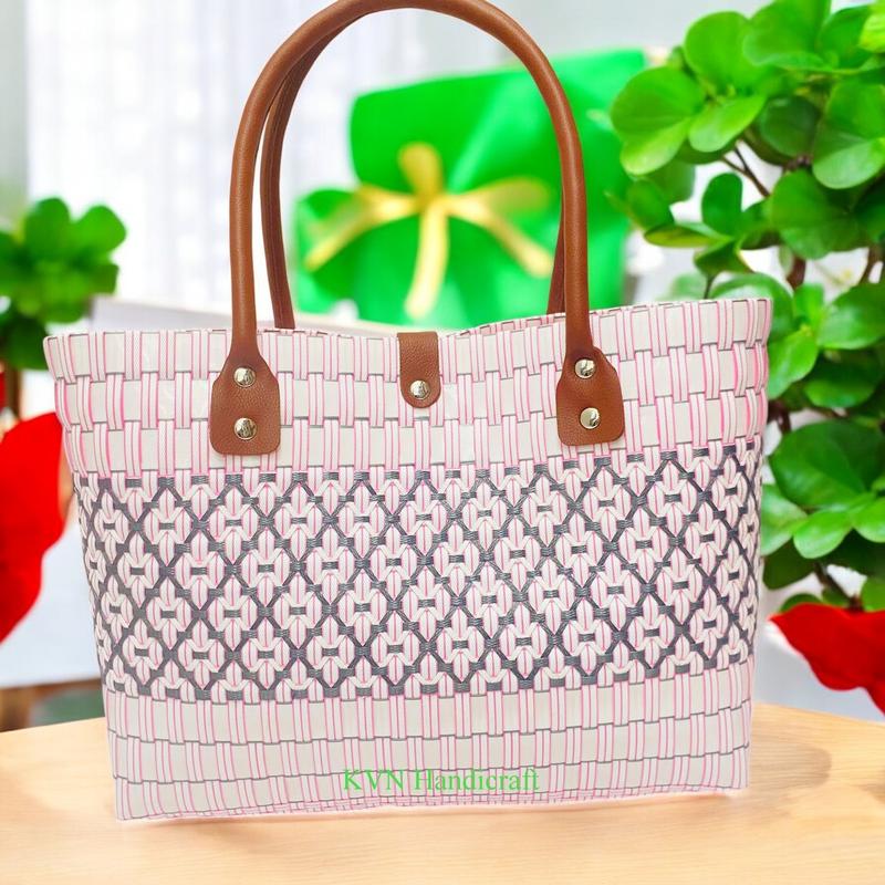 Giỏ Đan Nhựa Lưới Tâm Đại,Giỏ Đan Tay, Túi Xách Đan Thủ Công Handmade,Làn Nhựa Đi Chợ, Phối Với Áo Dài, Đầm Đi Biển Chụp 5