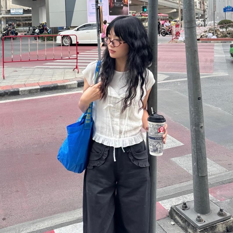 Áo hai dây xô hoạ tiết mỏng nhẹ Ella - Eighteen Again