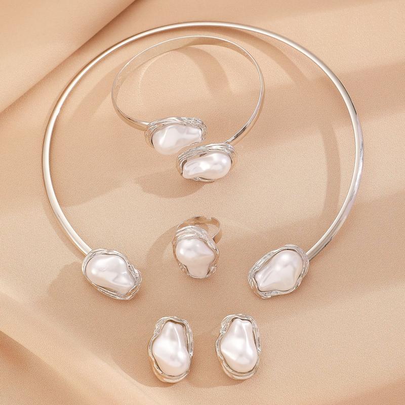 Product Introduction of Southeast Asian Trend Baroque Irregular Pearl Set Jewelry for Women High-end Necklace Earrings Ring Bracelet Choker 12