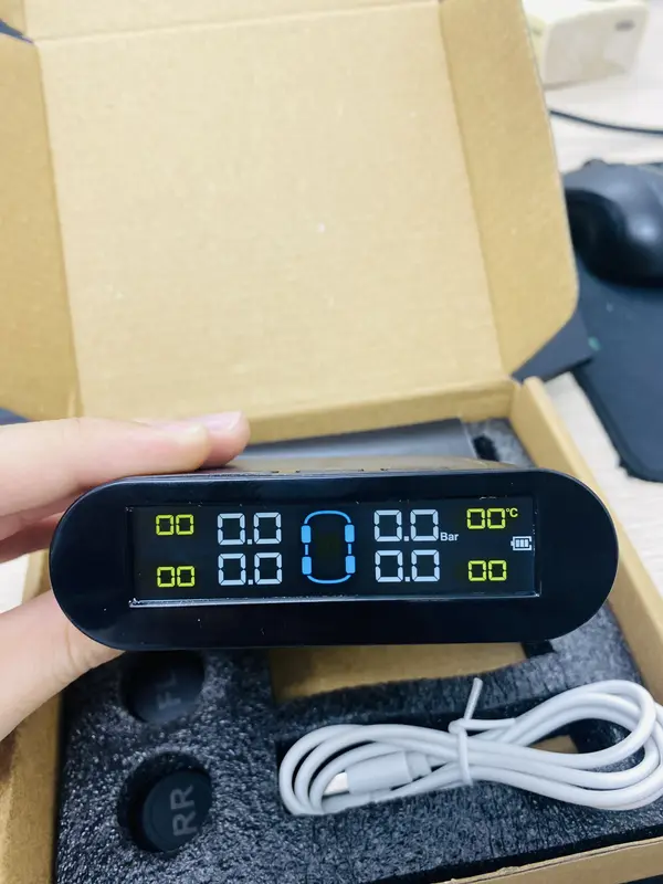 Cảm Biến áp suất lốp Ô TÔ van ngoài cao cấp T-02 XETABON, Pin sạc năng lượng mặt trời, màn hình LCD cảm bi 6