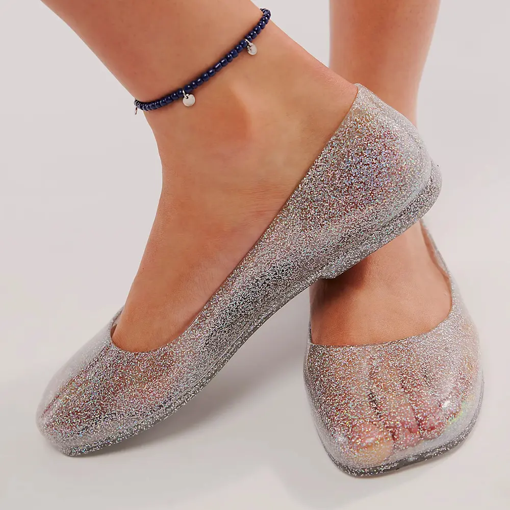 Jelly Shoes Casual Flat Square Toe Sandals for Outdoor Wear European and American Ins Trend Fashion PVC Crystal Transparent Soft Sole Sandals for Women