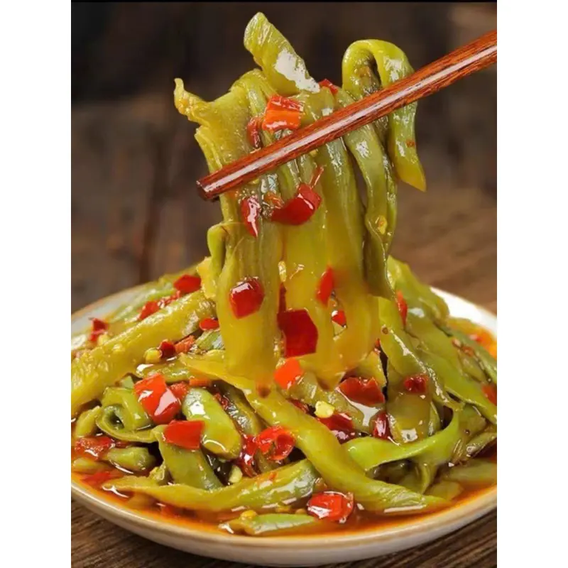 Rau Tiến Vua Xào Ớt Hồ Nam Giòn Ngon Hộp 280g - Ăn Vặt 492 1