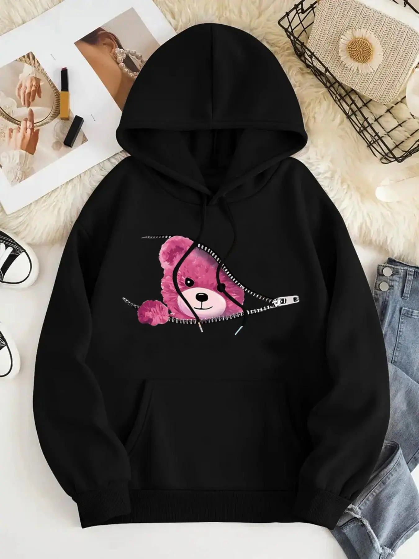 Women's Bear Print Thermal Lined  Hoodie, Fashion Casual Drawstring Pocket Hooded Sweatshirt for Daily Holiday Outdoor Wear, Women Clothing for Fall & Winter