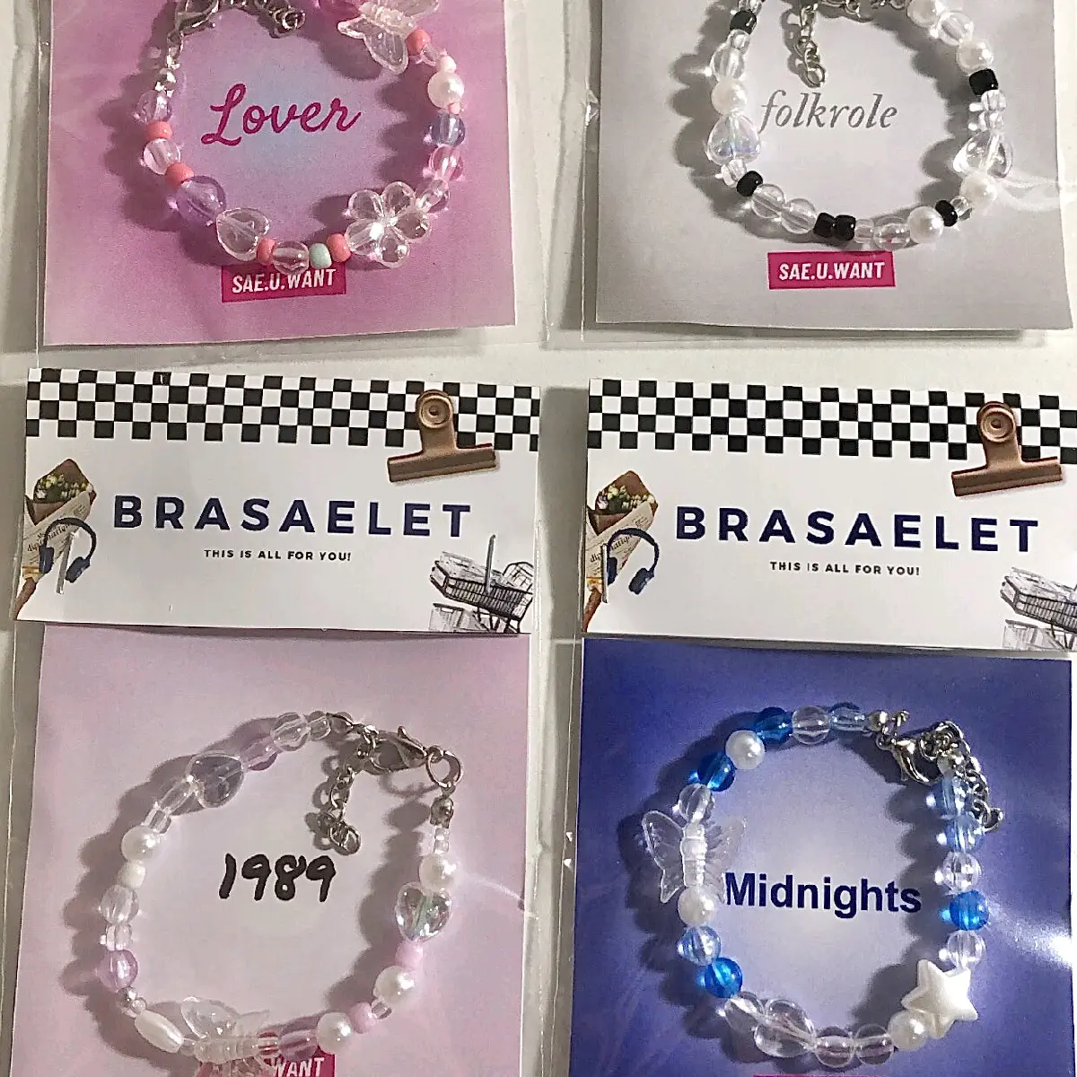 Taylor's bracelet Female