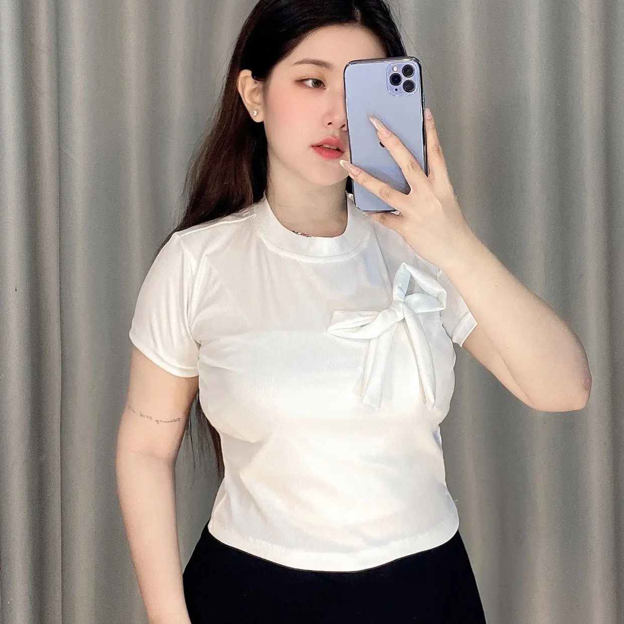 Áo thun A06 đính nơ to trước ngực nữ bigsize