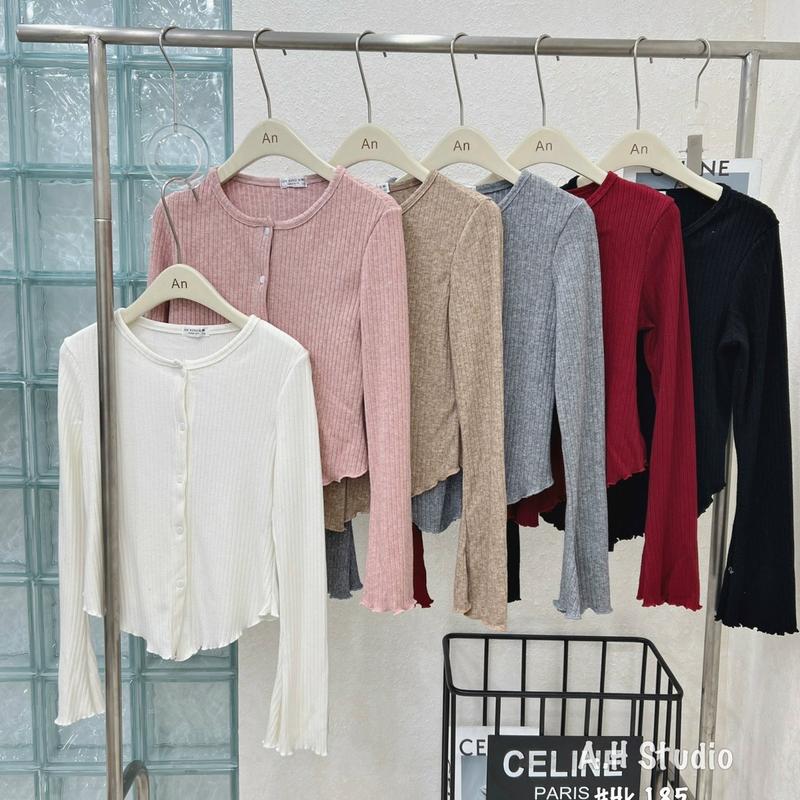 [XẢ KHO NGHỈ BÁN] ÁO LEN TĂM CÚC DỌC TAY LOE CÓ GIÃN CHANZ HOUSE Nữ