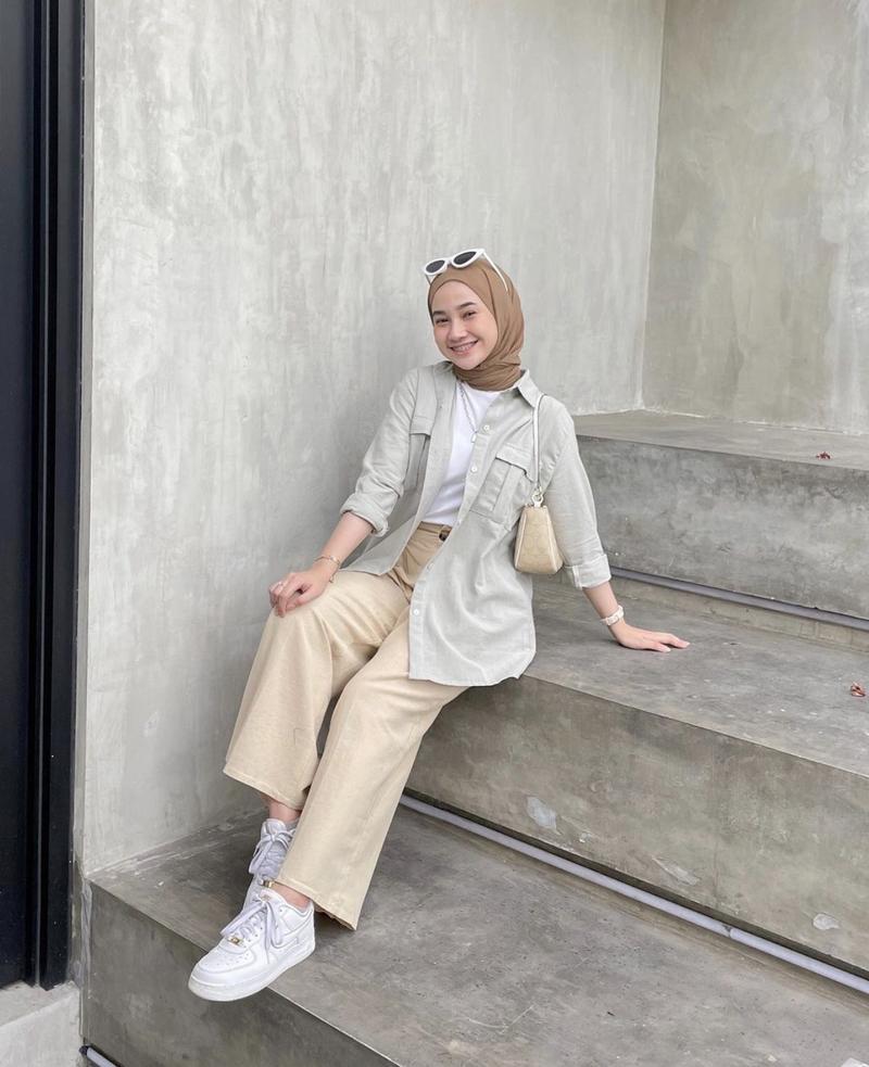 Product Introduction of Celana Kulot Wanita - Highwaist Celana Kulot Linen Laura Slim Premium Fit High 0