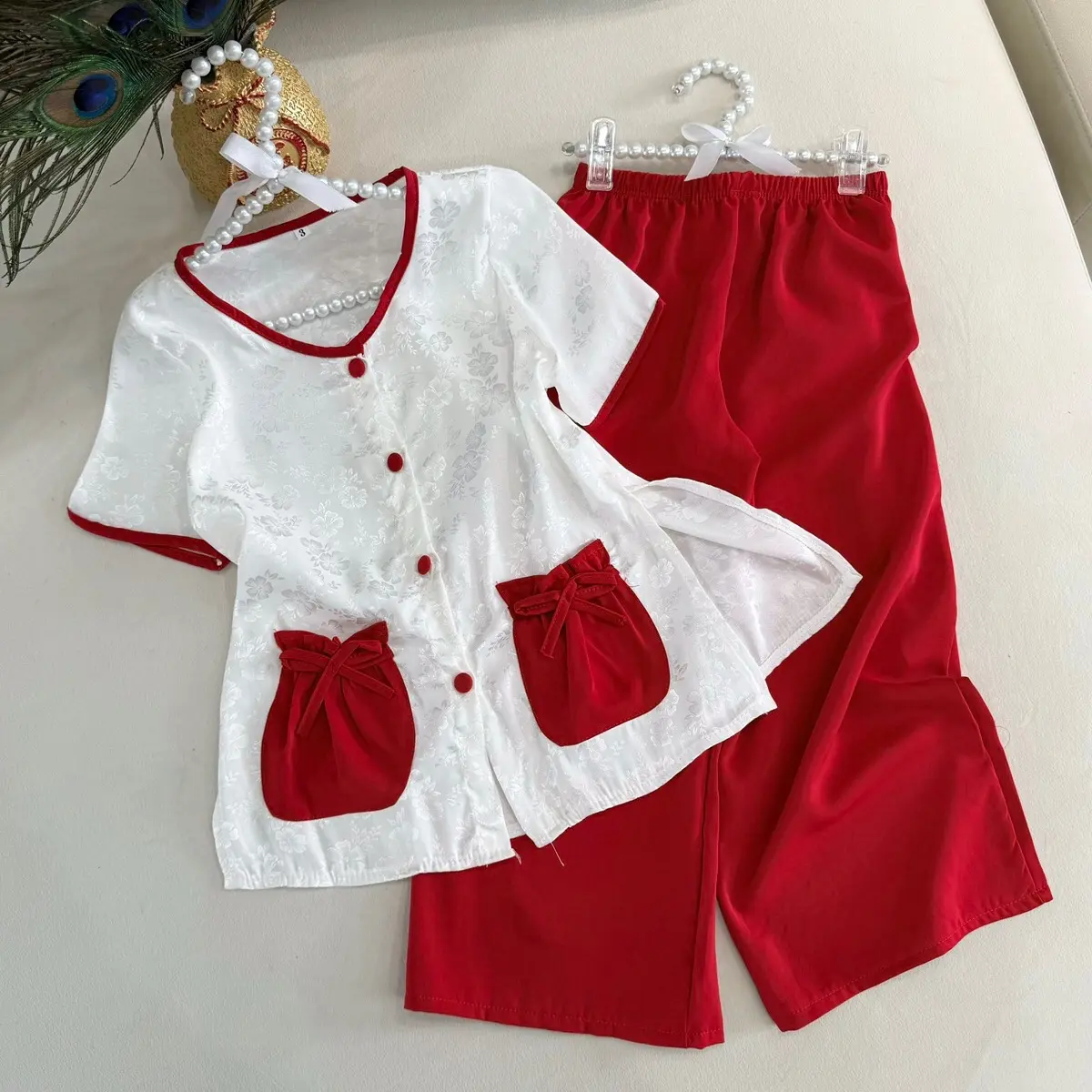 Bộ Bà Ba Cho Bé Gái Cổ Tim sz 10-38 kí