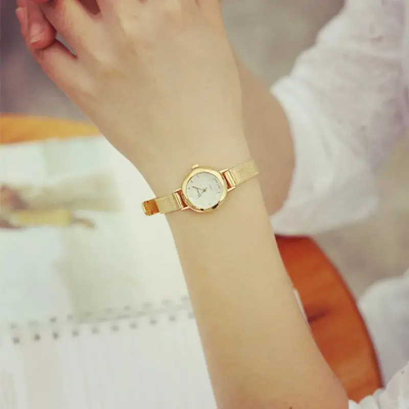 Đồng Hồ Đeo Tay Thạch Anh Mini Với Mặt Số Nhỏ Cho Nữ, Đồng Hồ Đeo Tay Nữ, Khảm Kim Cương, Dây Bạc Vàng, Đồng Hồ Sinh Viên 0