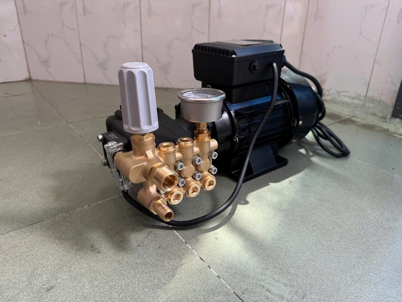Product Introduction of [2.2KW-tua nhanh-điện 220V] Động cơ motor và đầu bơm ti 1407 tiệm rửa xe detailing chuyên dùng, động cơ lõi đồng ty tráng ceramic, may rua xe cao áp công suất mạnh 120BAR,máy xịt rữa xe áp lực cao xịt rửa xe tải, sân vườn, quán ăn, tiệm rửa xe 10-15 chiếc 6