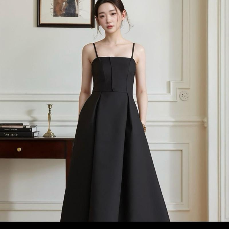 Váy 2 dây đi tiệc Sang trọng ,3size S M L 1
