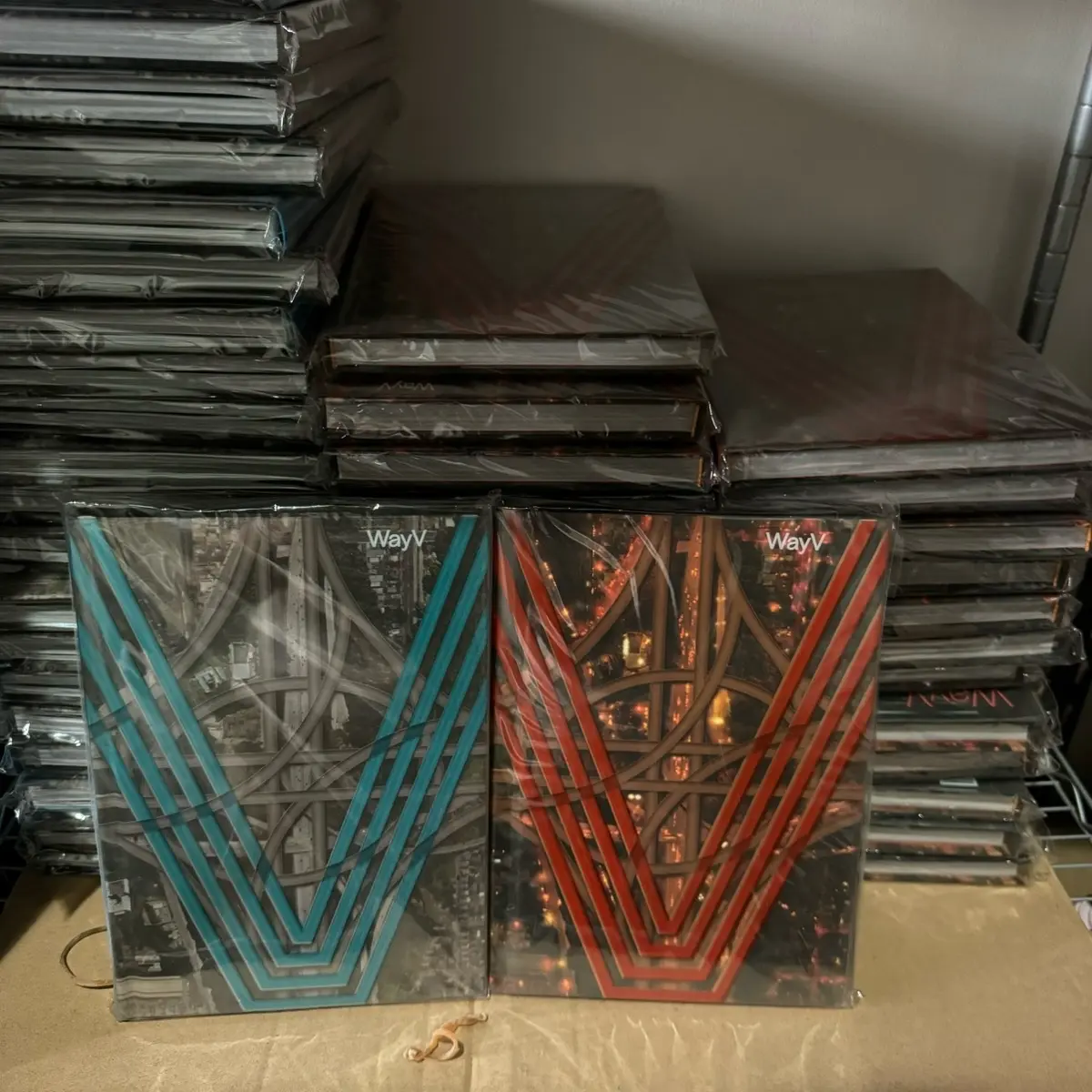 [Ready Stock] Album WAYV Kick Back