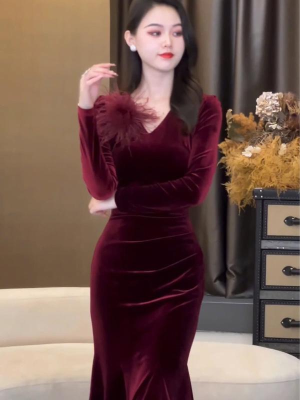 VÁY THIẾT KẾ BODY NHUNG ĐUÔI CÁ KÈM NƠ LÔNG V295 3