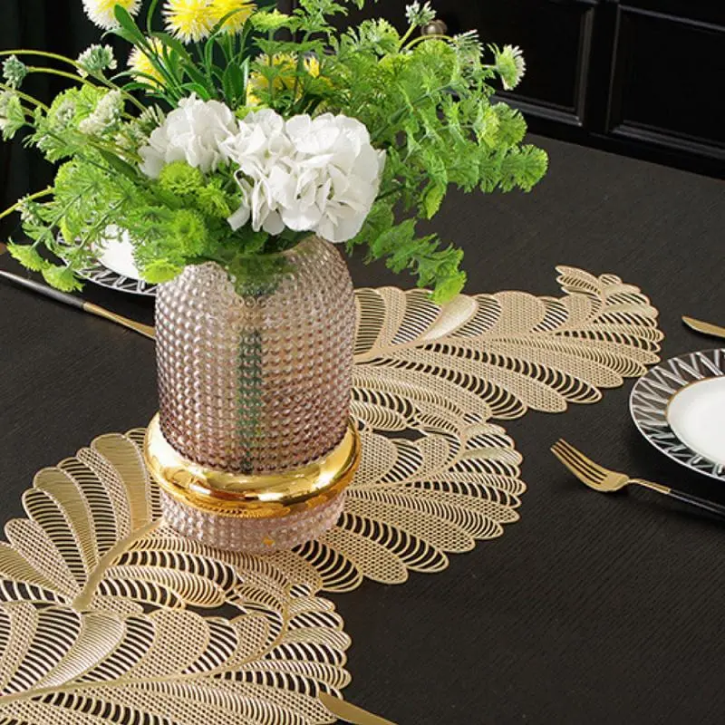 Hollow Out Leaf Design Table Runner, 1 Count Creative PVC Table Mat, Decorative Table Runner for Home Kitchen Dining Room 2