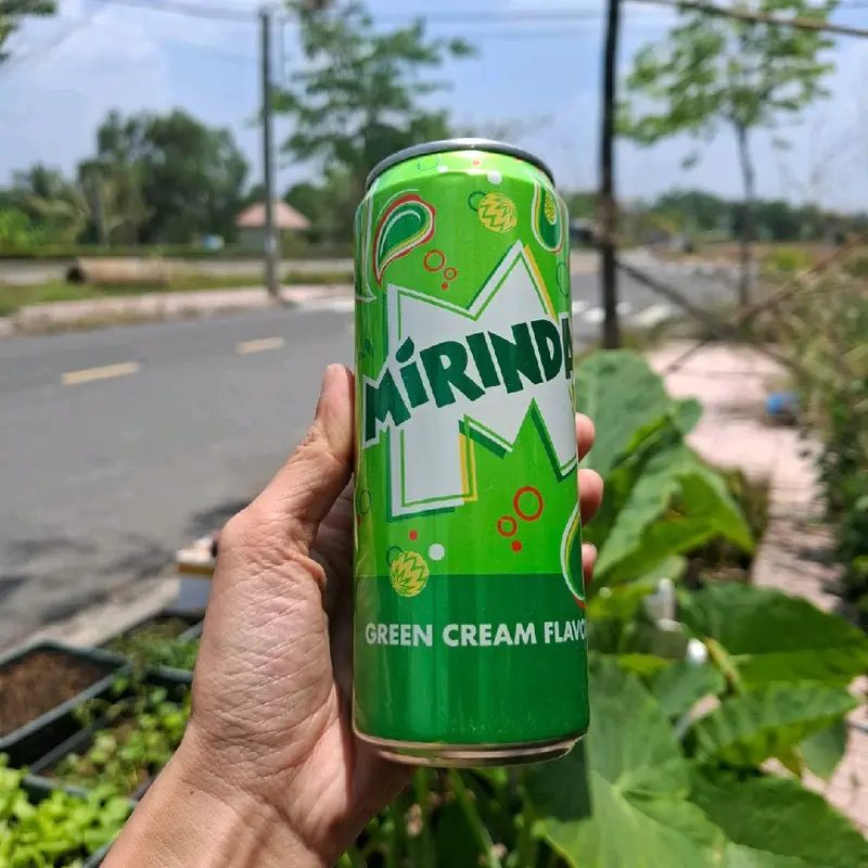 [1 thùng, 24 lon] Nước ngọt Mirinda xanh Thái Lan vị soda kem (24 lon x 330ml) Thơm ngon 1
