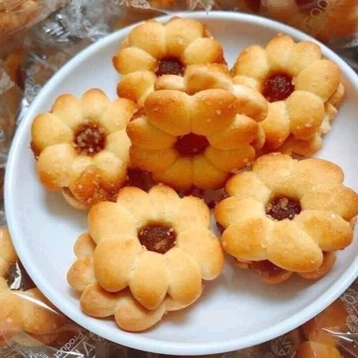 Bánh hoa mai nhân khóm chua ngọt Túi 500gram  Ăn Vặt Nho Food Snack