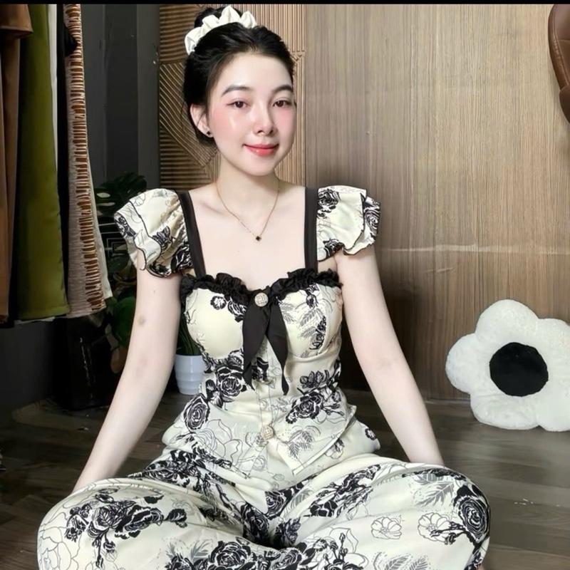 Bộ lụa cánh tiên 2 lớp. Có mút, lụa mango mềm, mịn ko nhăn, quần có túi. Freesize cho chị e từ 40-62kg 6