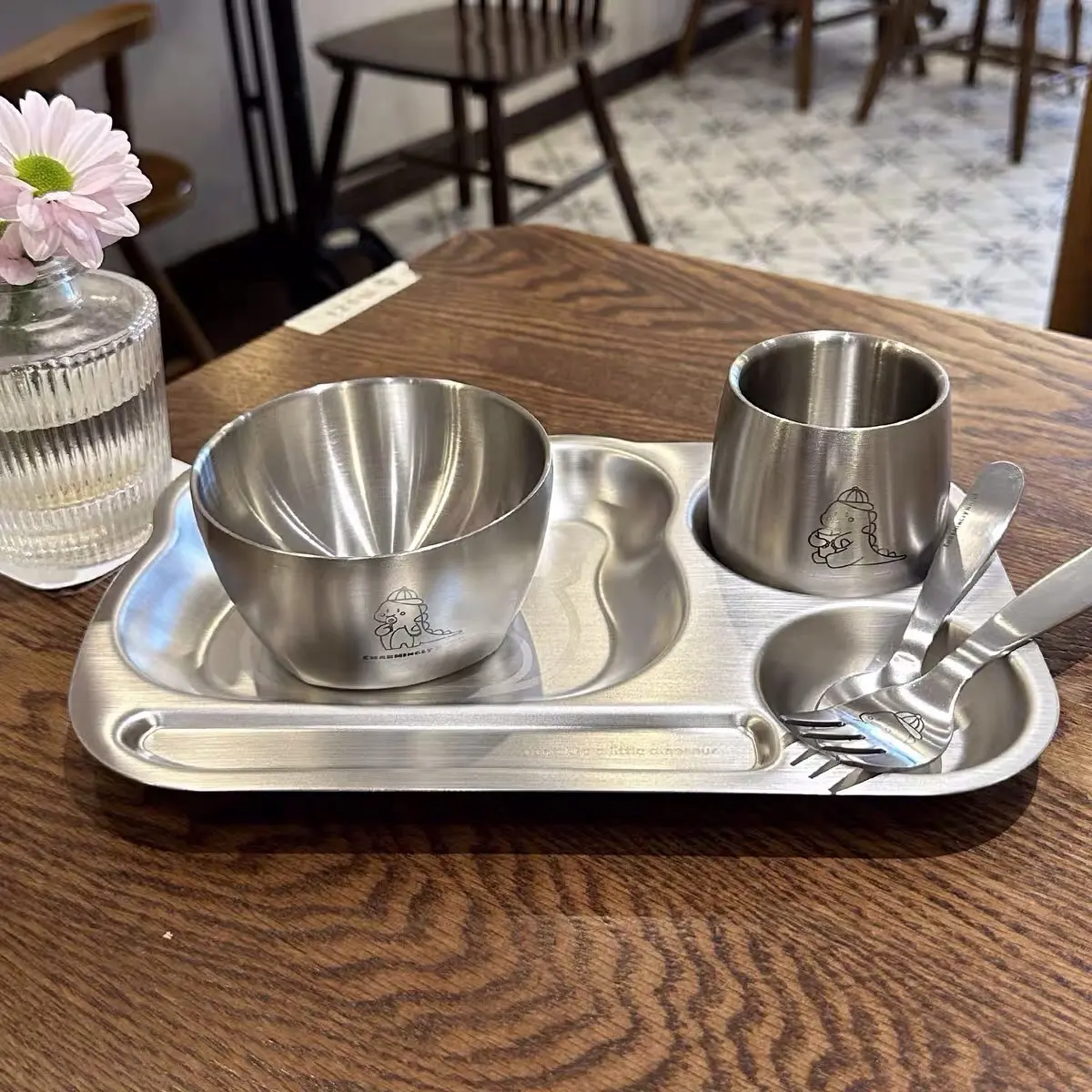 BỘ ĐỒ ĂN INOX HÌNH THÚ CHO BÉ
