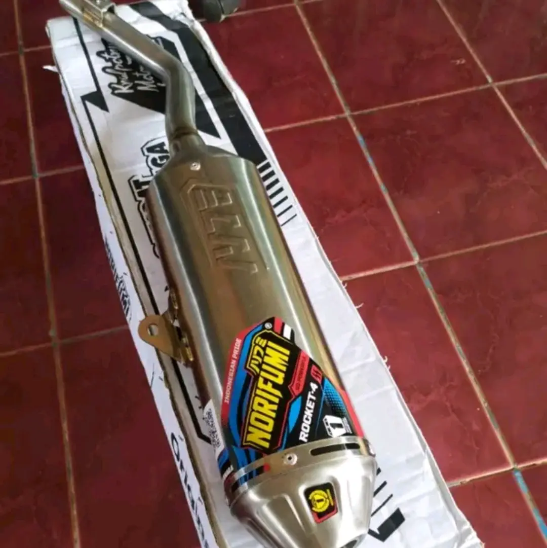Knalpot norifumi rocket 4 terbaru knalpot crf 150l wr 155 d-tracker klx 150 pemasangan PNP Mesin Motor Motorcycle Pick Piston