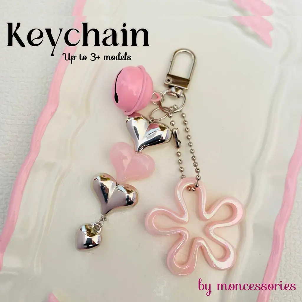 MONCE Bag Charm Pink Silver Series | Gantungan Tas Bunga Kupu Poodle VERPINK