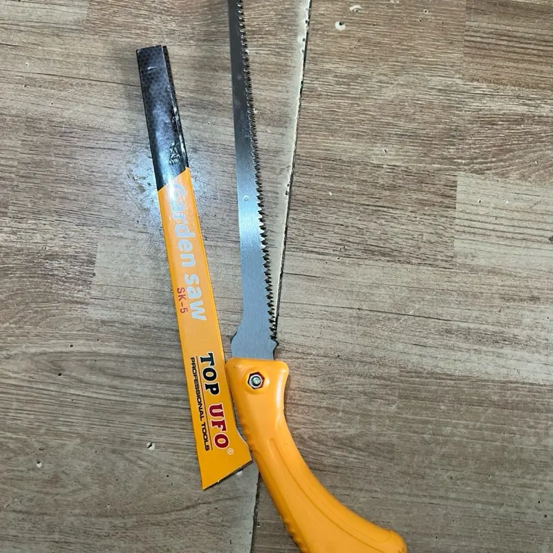 Cưa ngách cầm tay cắt gỗ góc hẹp hiệu Tốp siêu sắc bén