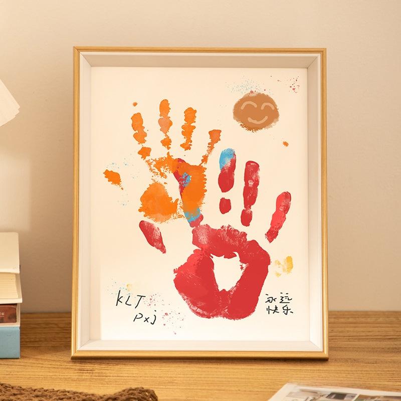 Product Introduction of Couple Hand Print DIY Photo Frame, Custom Wooden Hand Mounted Decoration Frame Children Parent-Child Double Specimen Picture Frame 1