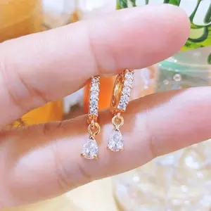 Perhiasan Fashion Wanita Anting Model Full Permata Putih Cantik Anti Luntur  Earrings