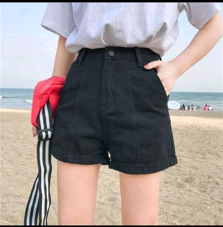 Quần short jean nữ ống rộng lưng cao gập gấu 3 màu đen, be, trắng vải jean kaki dày dặn không phai màu 3
