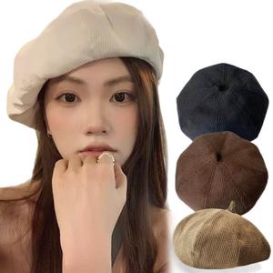 หมวกเบเร่ต์ผู้หญิงใหม่สำหรับฤดูใบไม้ร่วงและฤดูหนาวปี 2025 พร้อมส่ง หมวกคอร์ดูรอยวินเทจทรงแปดเหลี่ยม หมวกเบเร่ต์ลดหน้าสไตล์ใหม่แฟชั่นขั้นสูง