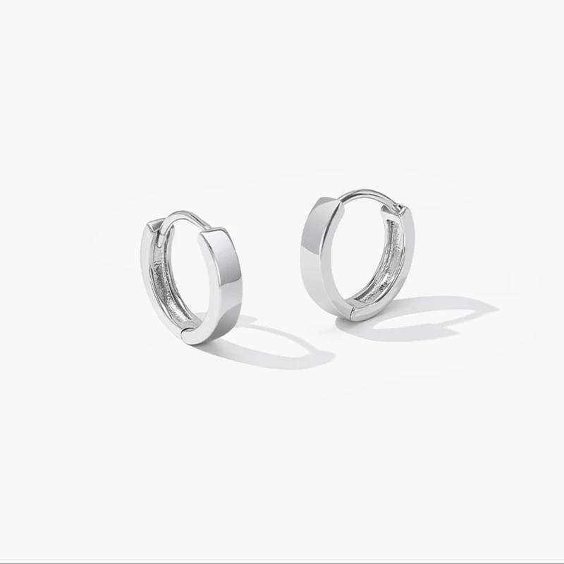 Khuyên tai vòng bấm trơn viền vuông chất liệu bạc 925 Hiphinh Jewelry HJ14